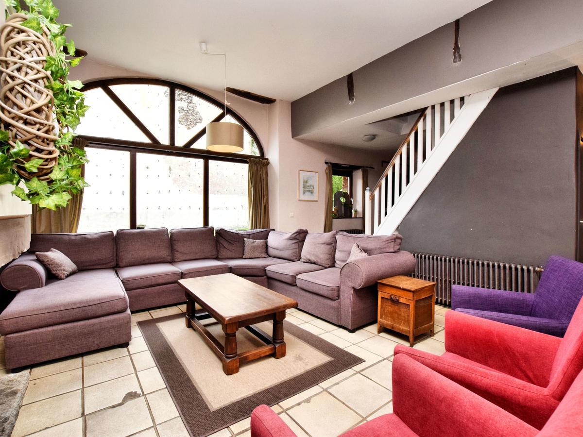 Spacious Holiday Home In Lierneux With Garden Экстерьер фото