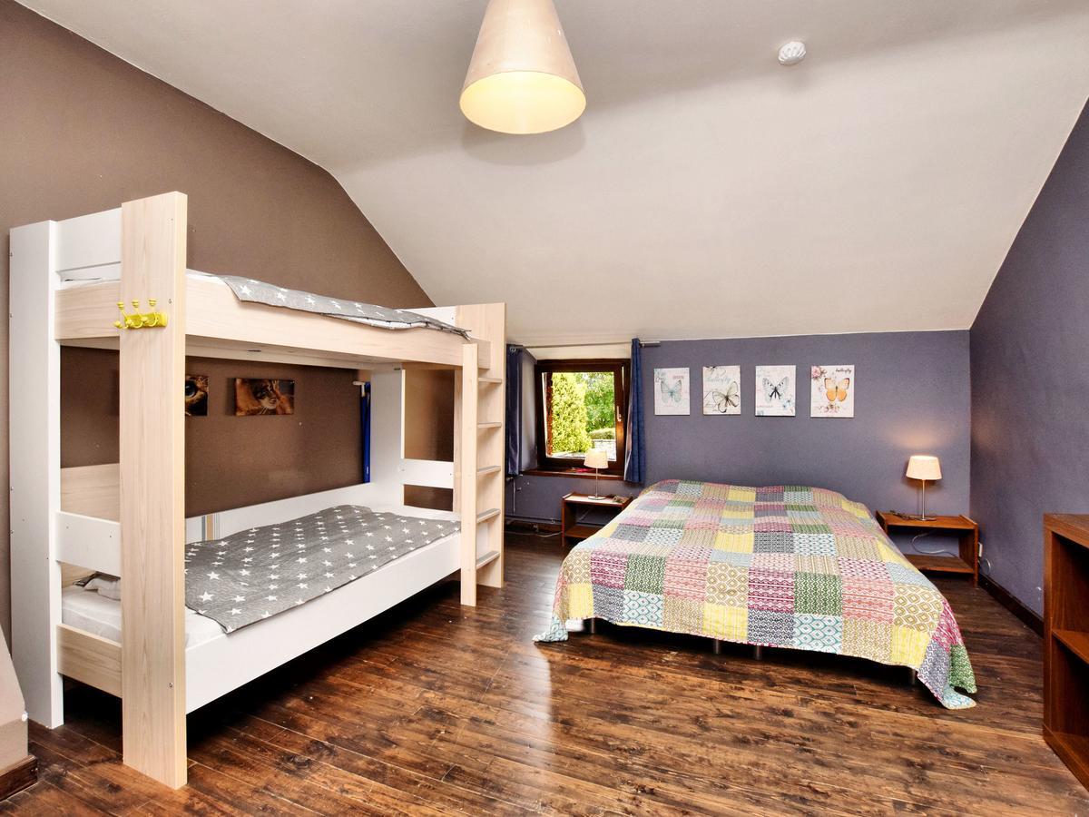 Spacious Holiday Home In Lierneux With Garden Экстерьер фото
